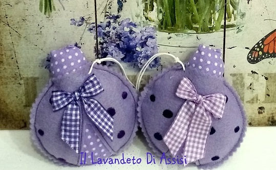 Idee regalo Natale, regali di Natale portafortuna, regali di Natale per tutti, portafortuna per regalo, regalare un portafortuna, idee regalo lavanda, prodotti lavanda, prodotti alla lavanda, portafortuna originali, portafortuna per auto, profumatore per auto