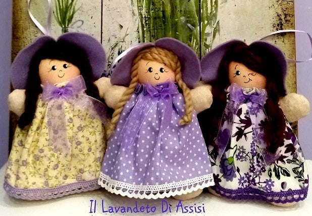 Bambola, bambola fatta a mano,  bambola lavanda, bambola da regalare, regalare una bambola, bambole artigianali, bambola regalo di Natale, bambola in stoffa, bambola in tessuto, bambola fatta a mano vendita online
