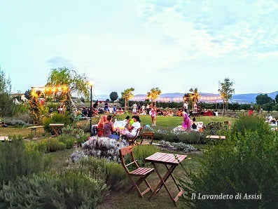 Giardini per feste di compleanno, location per compleanno, area eventi, dove festeggiare il compleanno Assisi, giardino per compleanno bambini, area per feste, location Assisi, giardino da affittare Perugia, picnic Perugia. Dove festeggiare il compleanno in Umbria