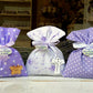 Sacchetti di lavanda. Sacchetti alla lavanda. Idee regalo di Natale per i colleghi. Idee regalo Natale per vicini di casa. Bomboniere economiche , bomboniere fai da te. Bomboniere con lavanda. Sacchetto per bomboniere. Bomboniere personalizzabili. Regali di Natale economici. Pensieri per il Natale poco costosi, segnaposto Natalizi. Gadget Natalizi per dipendenti e clienti. Bomboniere fai da te, sacchetti fatti a mano, sacchetti per bomboniere e segnaposto
