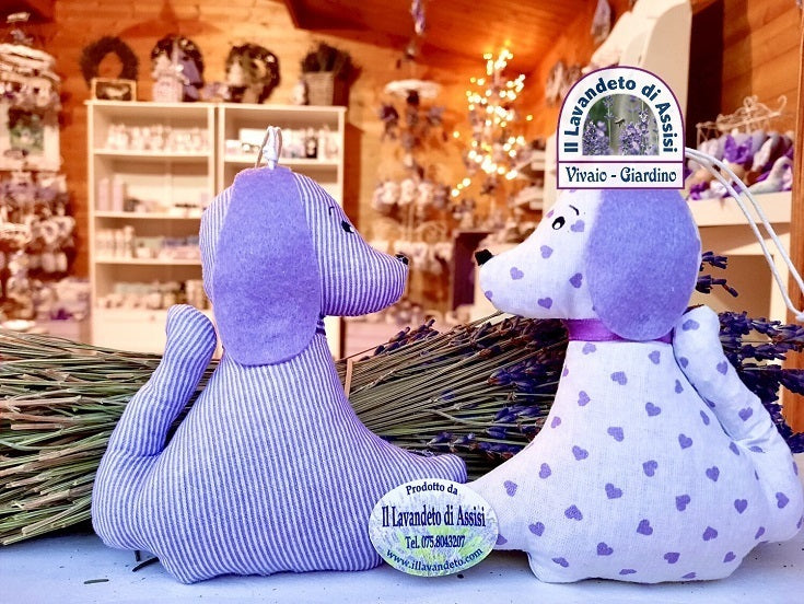 cane da regalare, cane per bomboniere, bomboniera cane, bomboniera cagnolino,  sacchetti profumati,  sacchetti lavanda, prodotti alla lavanda, idee regalo alla lavanda, cane per bomboniere, cane piccolo da regalare, bomboniere a forma di cane, bomboniere animaletti, bomboniere per bambini, regalare un cagnolino, regali per chi ha un cane